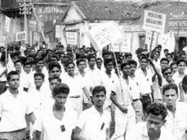 இதில் யோசிக்க என்ன இருக்கிறது : 