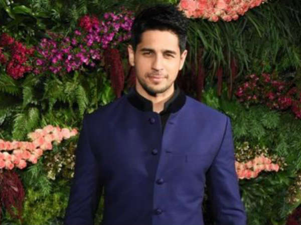 சித்தார்த் மல்ஹொத்ரா