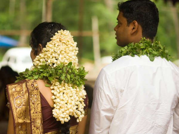 இருவரும் படித்தவர்கள்!