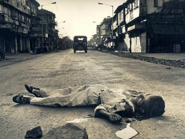 பாம்பே (1992-93) : 