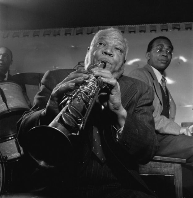 சிட்னி பெச்ச்ட் (Sidney Bechet)
