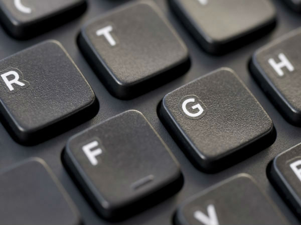  கீ போர்டு : 