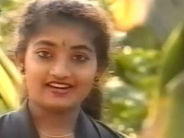 செய்தி வாசிப்பாளர்!