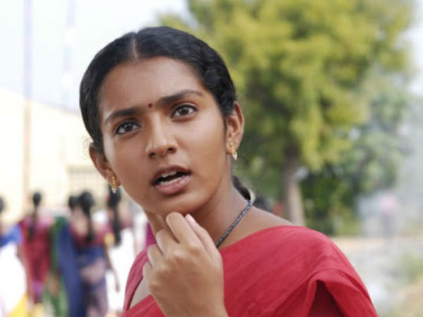 சம்மதிக்காவிட்டாள் குதித்து விடுவேன் : 