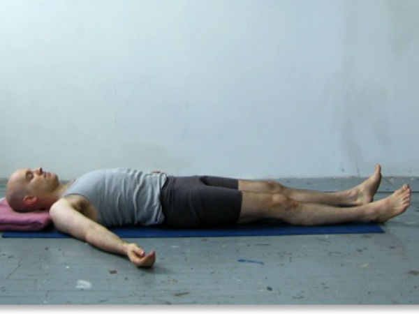 கீழே படுத்திடுங்கள் : 