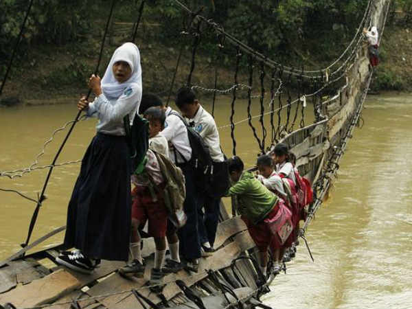  நிமிர்த்தக்கூடியவர்கள் நாங்கள் : 