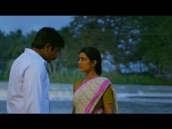 முருகன் கோவிலில் : 