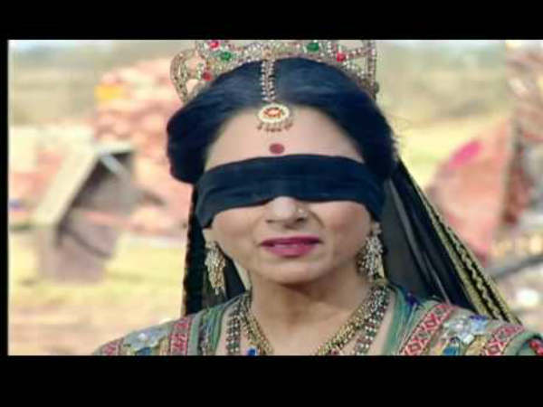 காந்தாரி திரிருதுராஸ்டிரர் : 