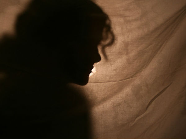 இருட்டான வாழ்க்கை!