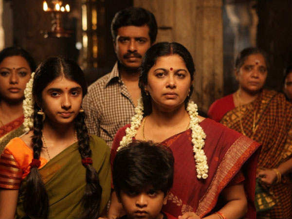 சொல்லிவிட்டாள் : 