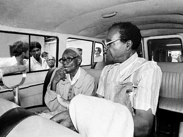 தப்பித்தவர்கள் : 