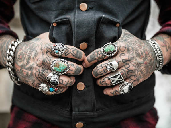 165 கோடி டாலர்கள்!