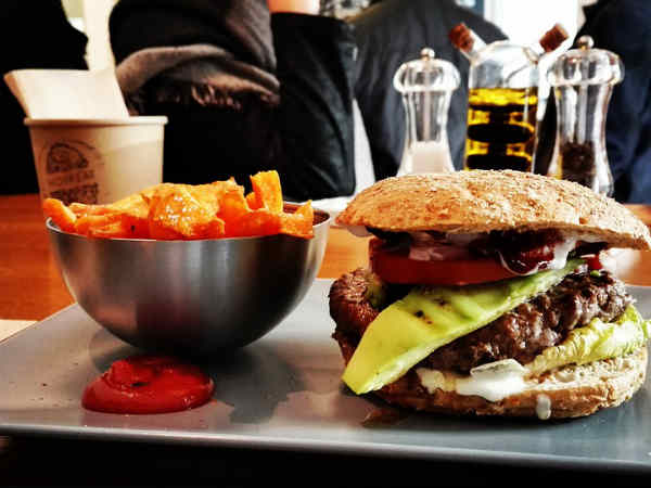 வாழ்க்கை முறை : 