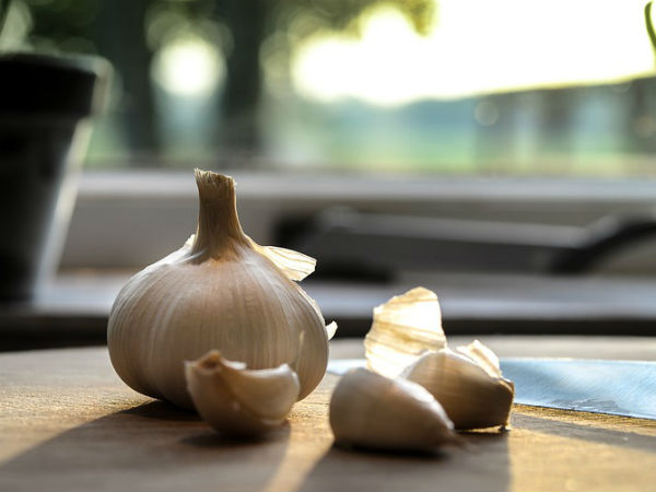 7 பூண்டு