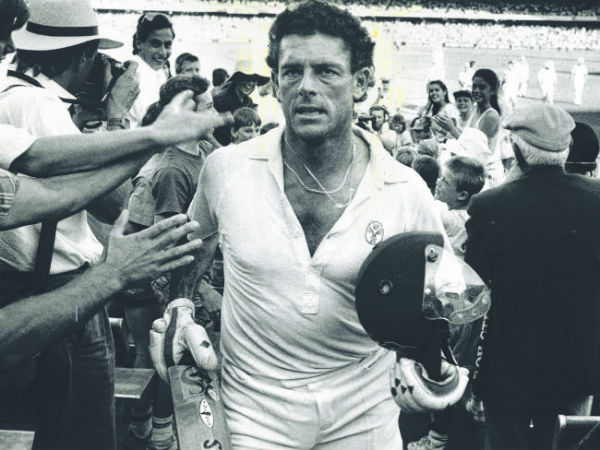 மைக் விட்னி 