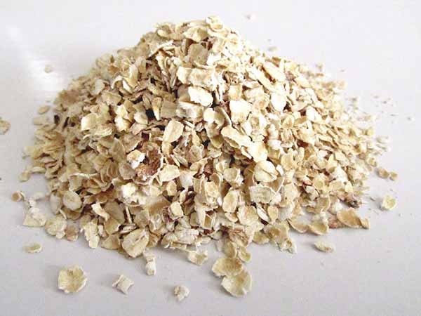 ஃபேஸ் பேக் 1: ஓட்ஸ் மற்றும் தயிர்