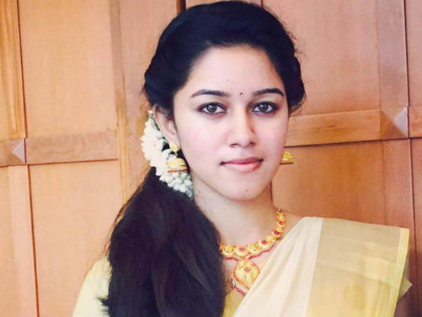 மிர்னாலினி ரவி!