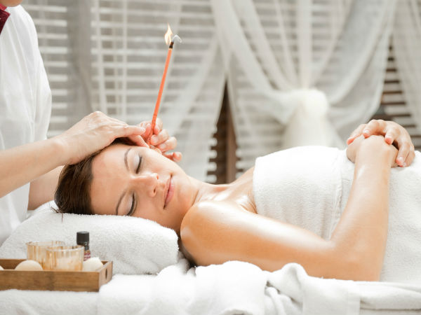 காது மெழுகுவர்த்திகள்