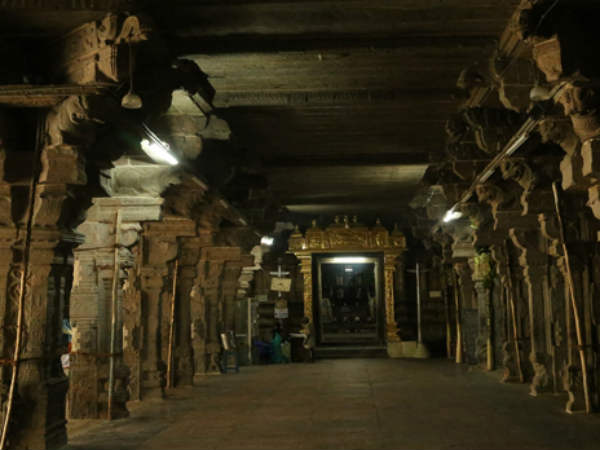  இருட்டறை : 