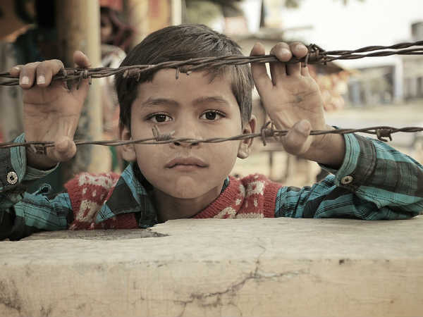 கண்டுக்காத! : 