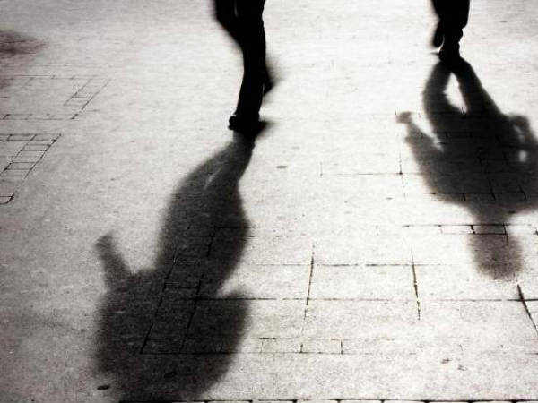 வெளிய சொல்லிடலாம் : 