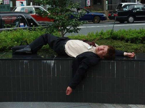 எங்கே நிம்மதி!