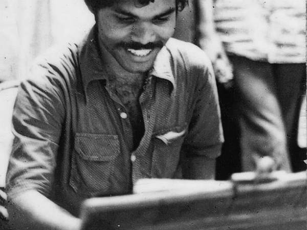 பயணம் ஆரம்பம் : 