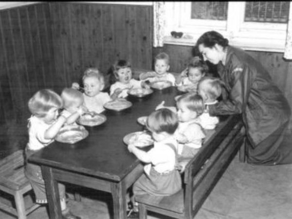 மூன்று இரவு : 