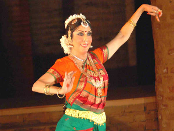 டான்சரா? டாக்டரா? : 