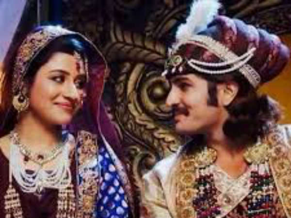 பதிமூன்று வயதில் : 