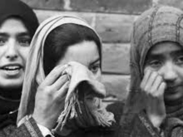 திருமணத்திற்கு பின் என்ன செய்வாய் : 