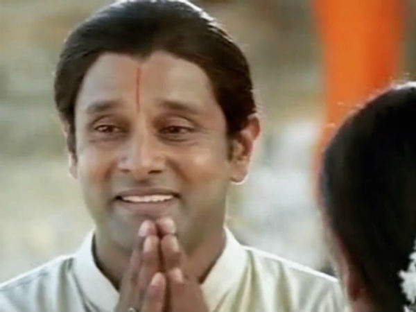 சினிமாவுல மட்டும் தான்...