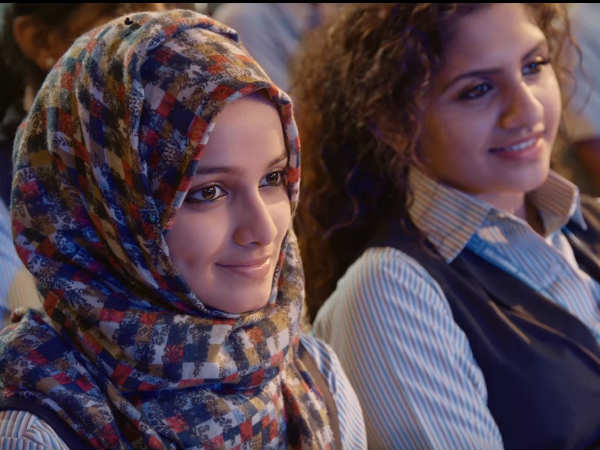 பாடப்படும் இடம் : 