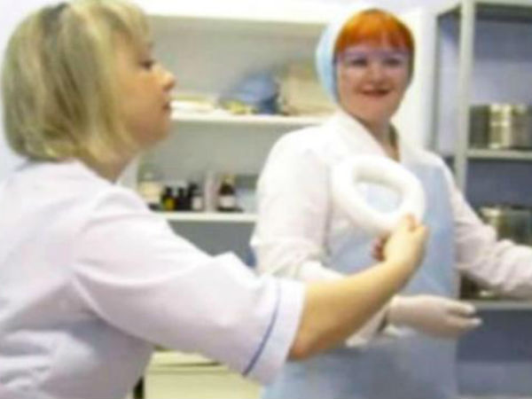 இறந்தவர்களுடன் விளையாட்டு... இறந்தவர்களுடன் விளையாட்டு...