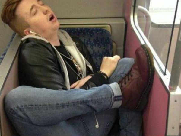 இதுக்கு பேரு தான் அட்ஜஸ்ட்மெண்ட்டோ...