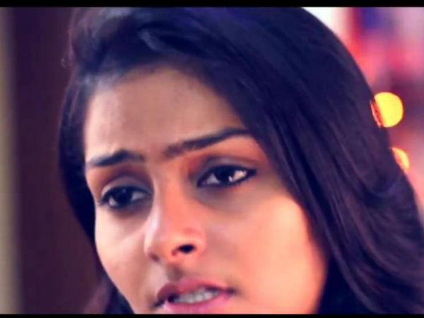 வெறும் ஈர்ப்பு!