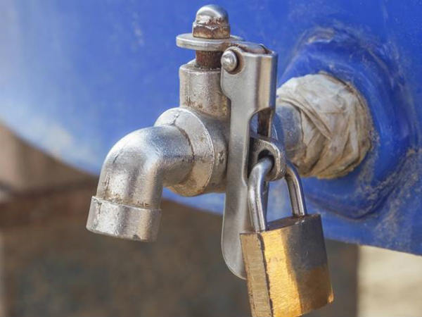 75 சதவீத வீடுகள் : 