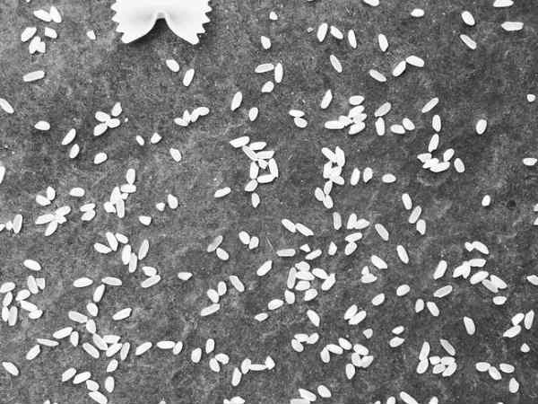 அரிசியில் : 