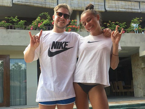 உதாரணமாக...