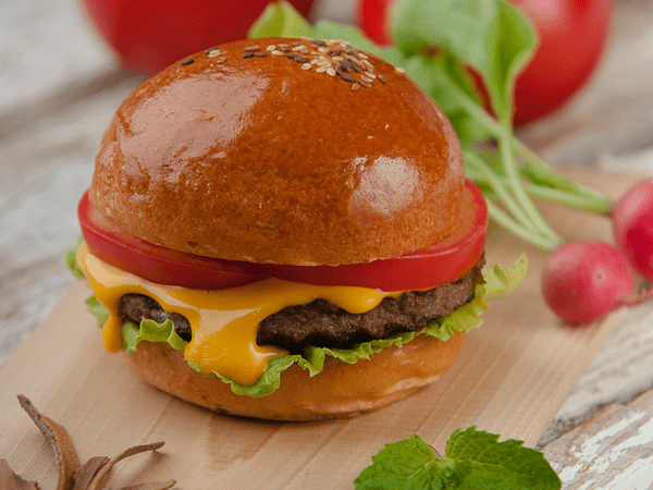 3. சீஸ் பர்கர் (Cheese Burger)