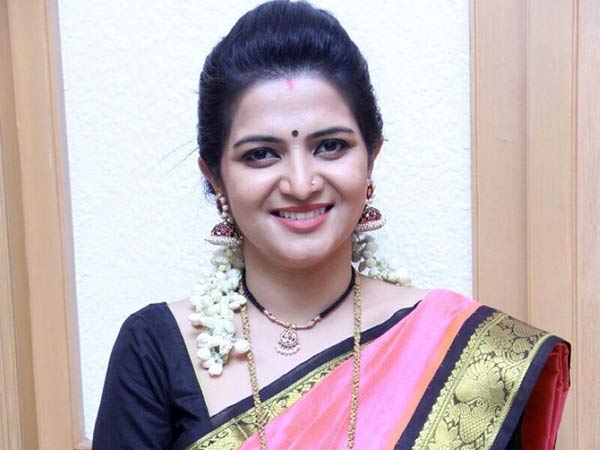 திவ்யதர்ஷினி!