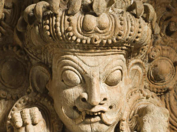 அடிமைகள் ; 