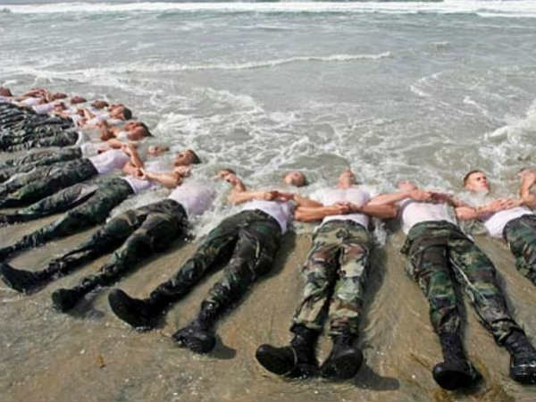  குளிர்ந்த நீரில் : 