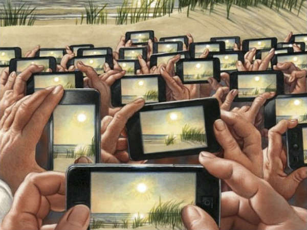 கேமரா பின்னால் :