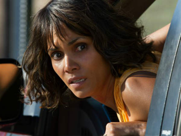 ஹலே பெர்ரி : 