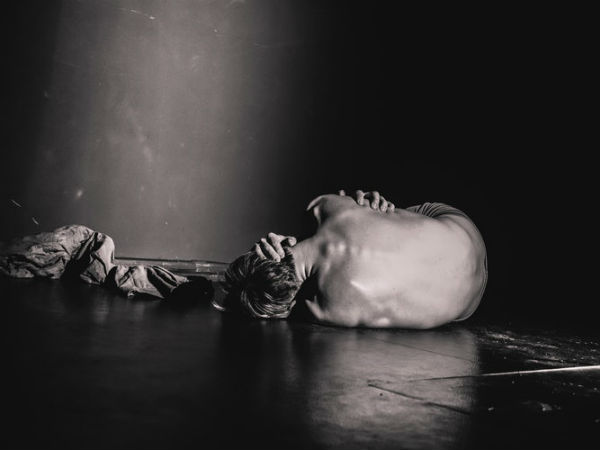 தவறாக தான் பேசும்!