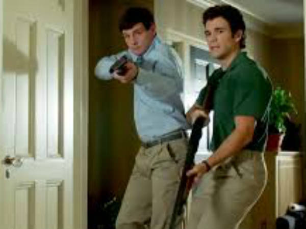 கொள்ளையன் : 