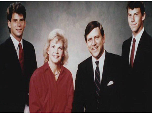 ஜோஸ் குடும்பம் : 