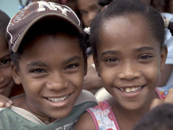 பெண்கள் : 