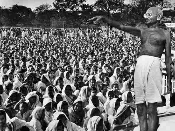 பதவிகளை தூக்கியெறியுங்கள் : 